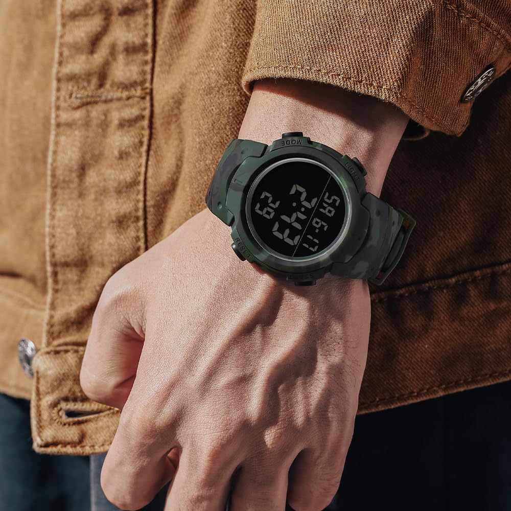 Mens Digital Waterproof Outdoor Chronograph LED Watch Y284